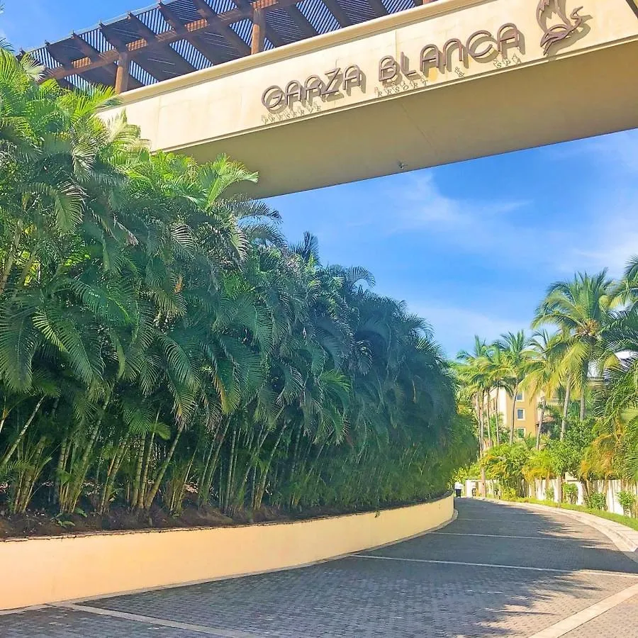 Suites At Garza Blanca Preserve Resort & Spa Пуэрто-Вальярта 5*,  Мексика