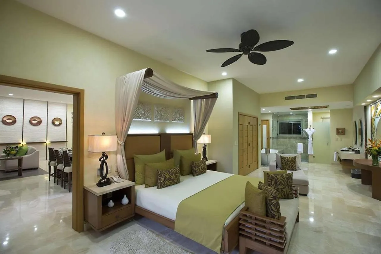 Suites At Garza Blanca Preserve Resort & Spa Пуэрто-Вальярта